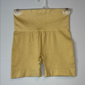SET Active Shorts